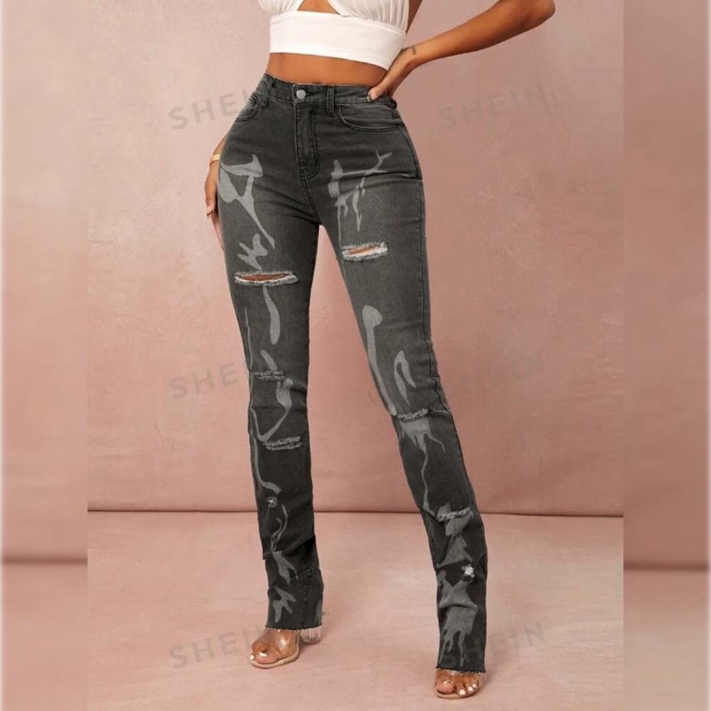 SHEIN High Waisted Graphic Ripped Jeans